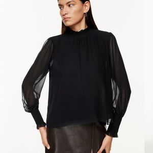 Aritzia Wilfred Valencia Blouse in black, 2XS
